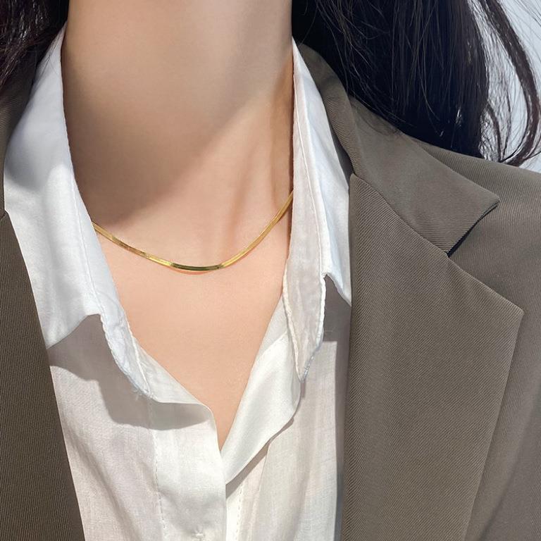 AWT-179 Thin Snake Chain Necklace – Golden Stainless Steel Jewellery