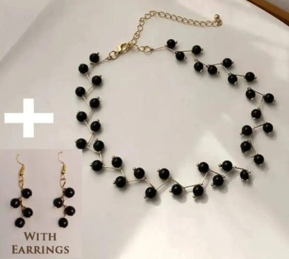 Zig Zag Black Choker With Earrings for girls - Black