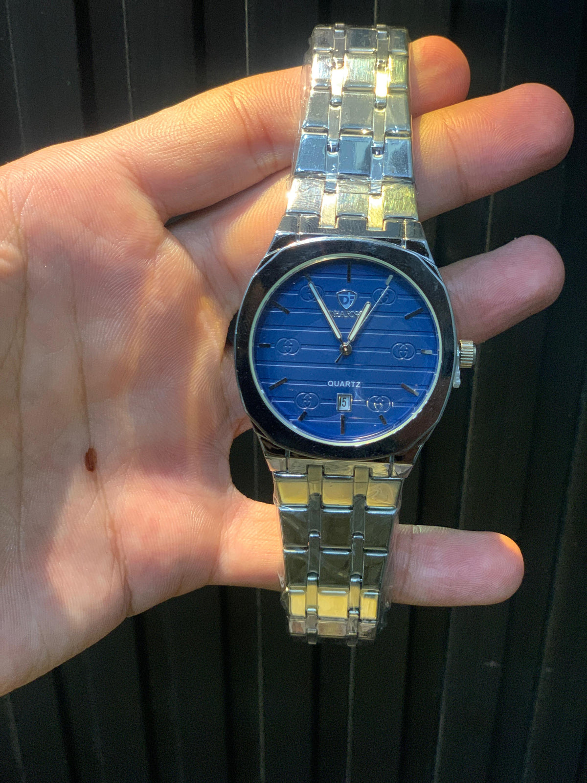 Men’s Stainless Steel Quartz Watch Elegant Durable Timepiece With Stainless Steel Strap And Detailed Dial For Daily And Formal Wear