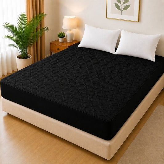 Ultrasonic Quilted Waterproof Mattress Protector – Joint-Free Fitted Cover (King Size) - Black
